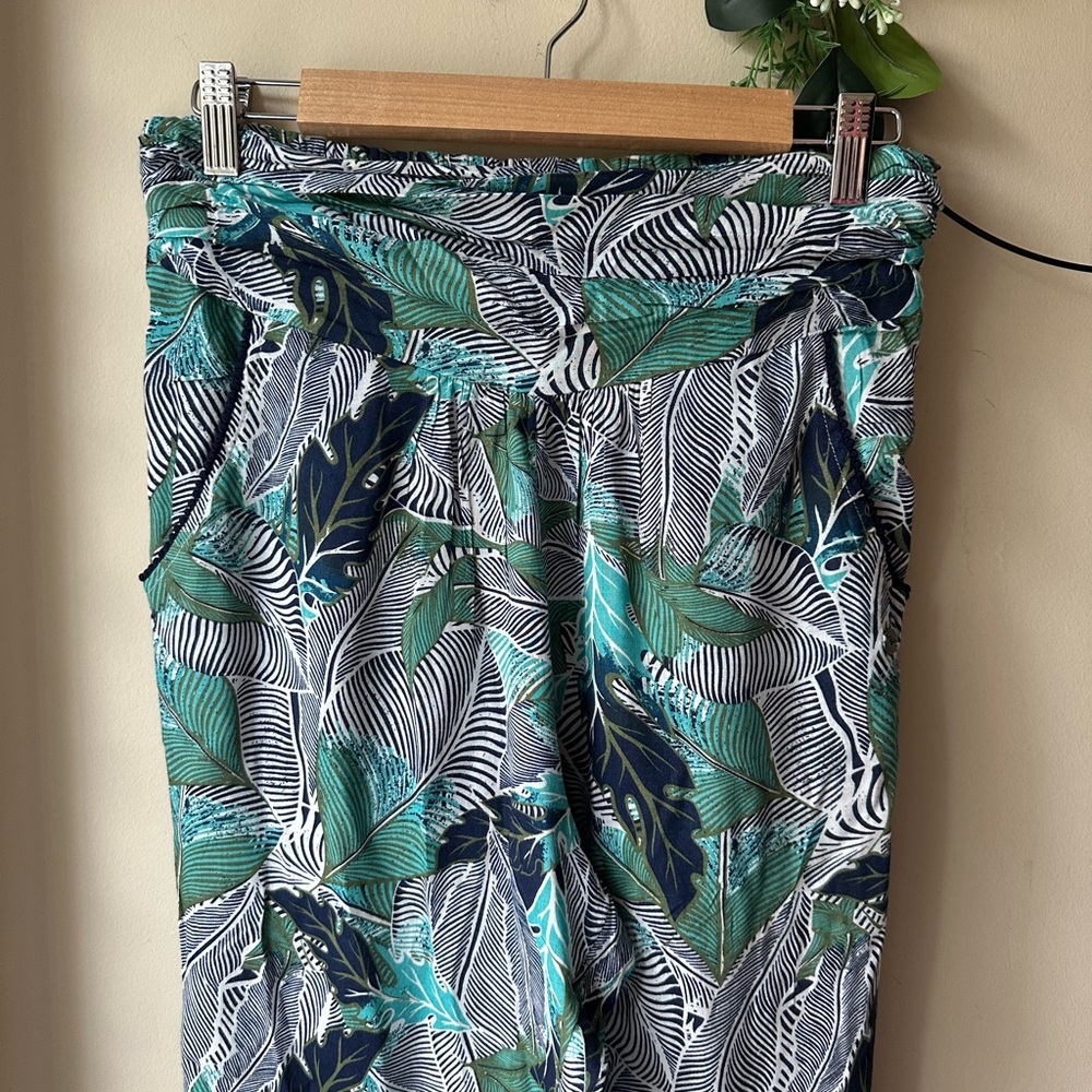 Roxy Green And Blue Leaf Pattern Harem Pants - image 2